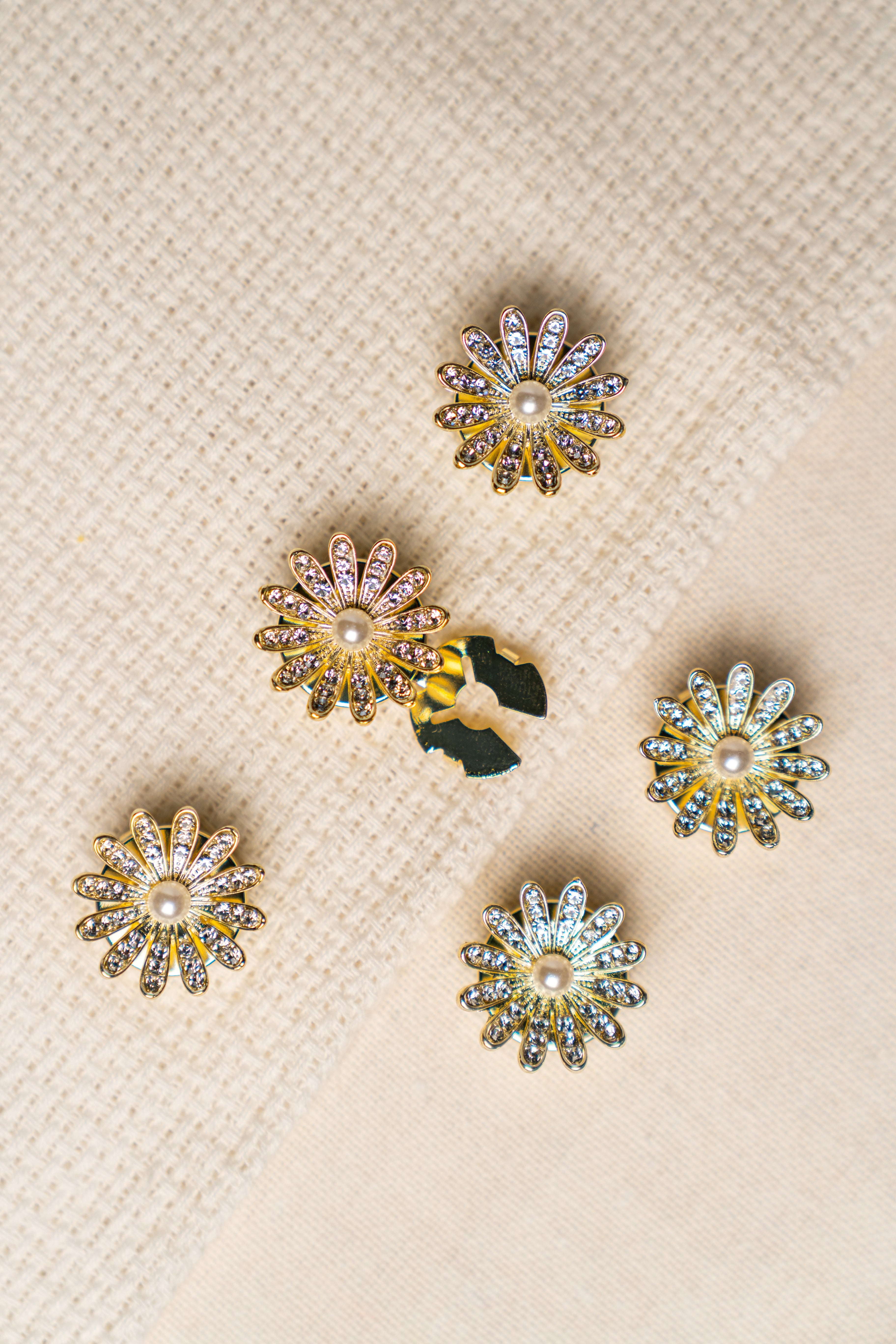 Pearl Blossom – Button Covers for Timeless Elegance