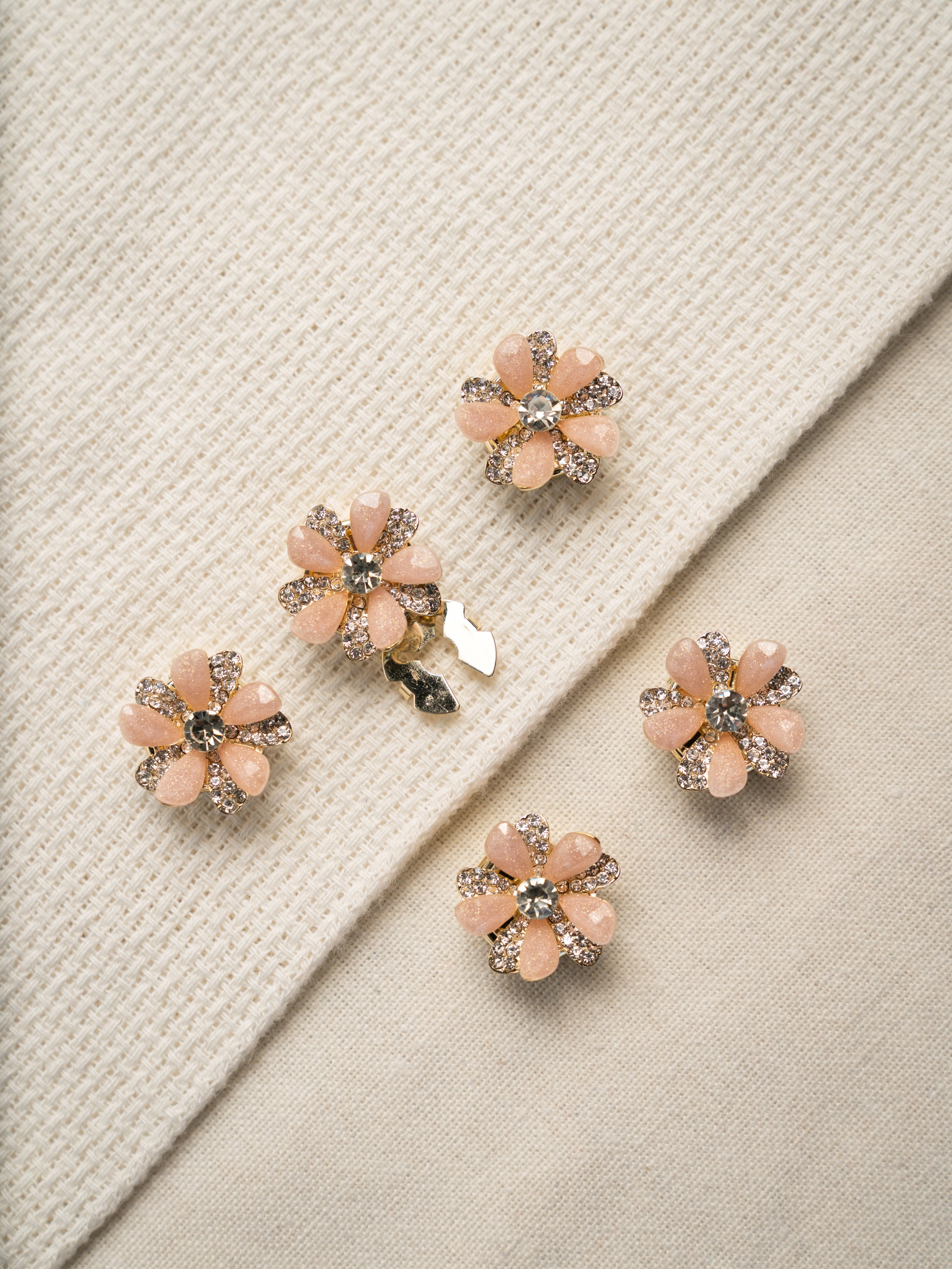 Panache– Button Covers for a Bold, Sophisticated Look