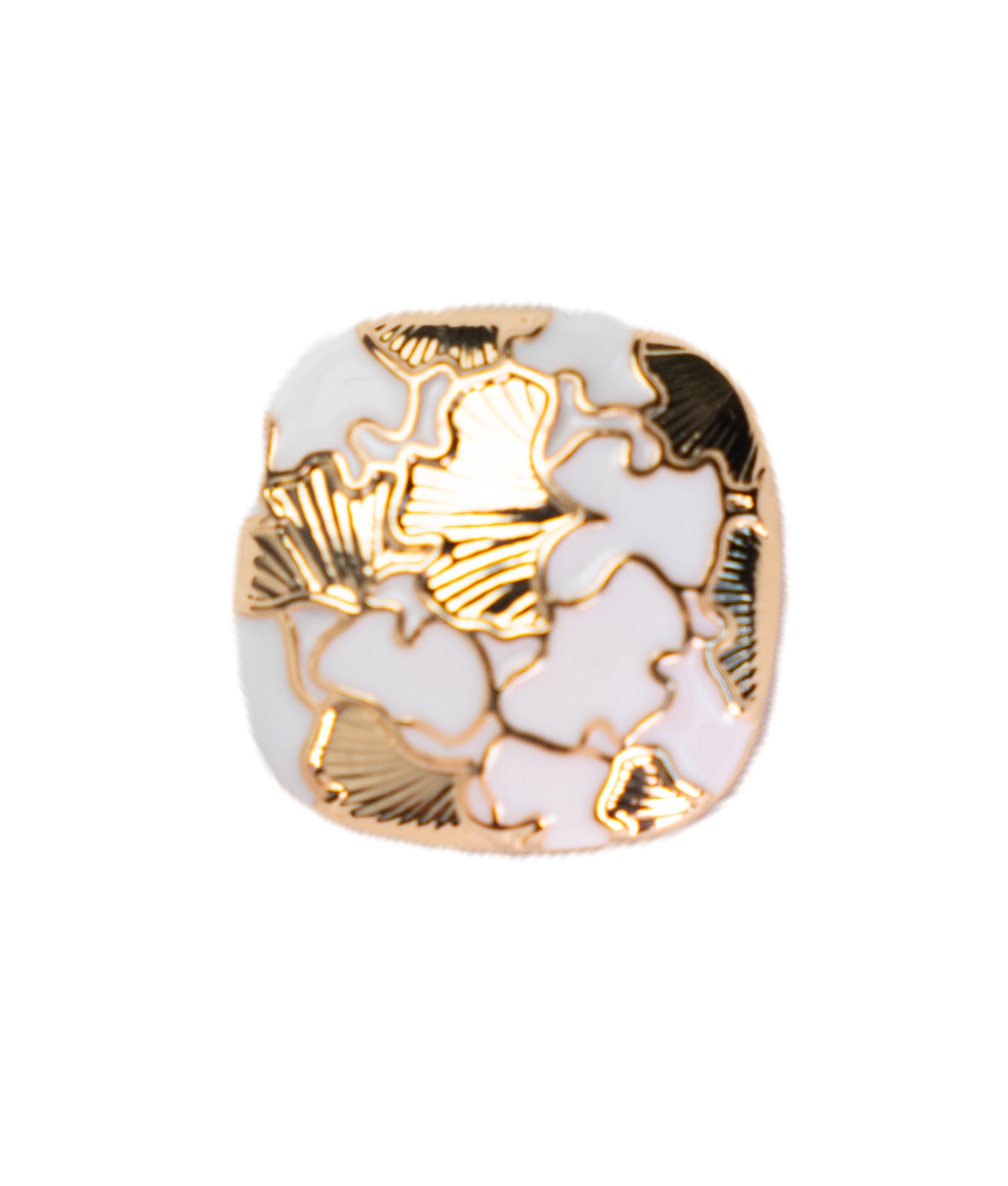 Kairo– Button Covers for a Bold, Timeless Look