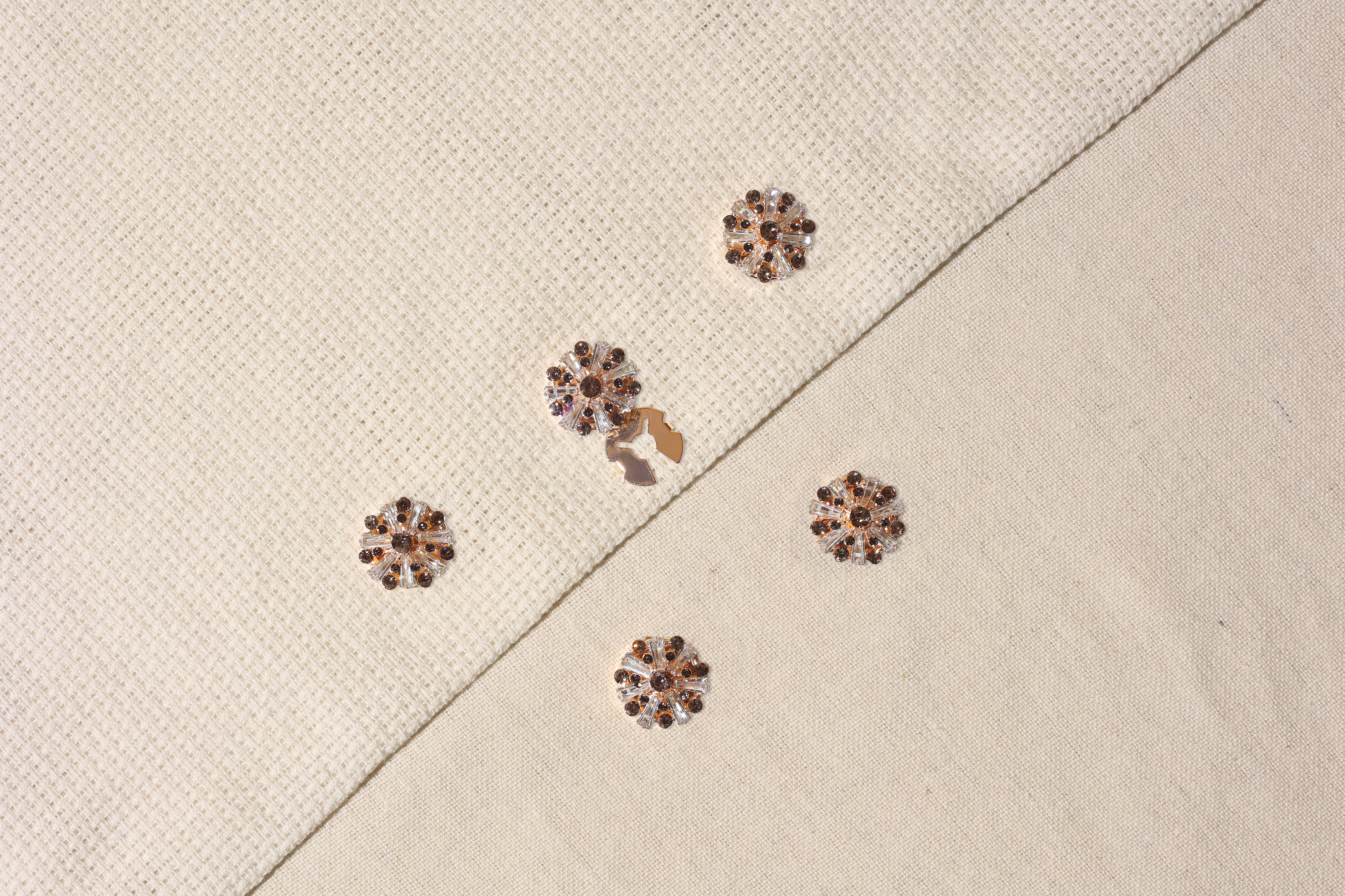 Cosmos- Galaxy-inspired shimmer for a cosmic touch