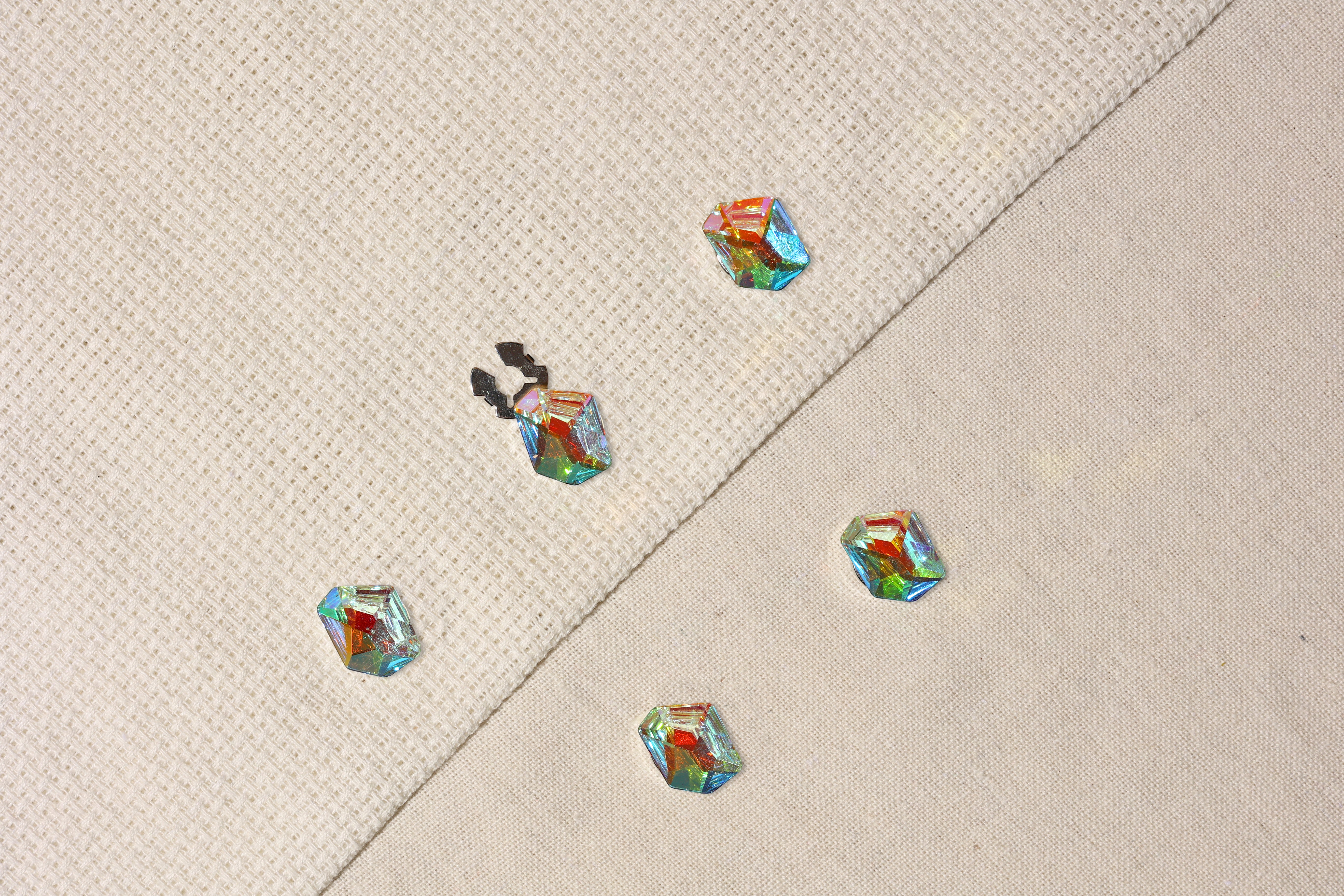 Crystal- A luminous sparkle for an elegant finish