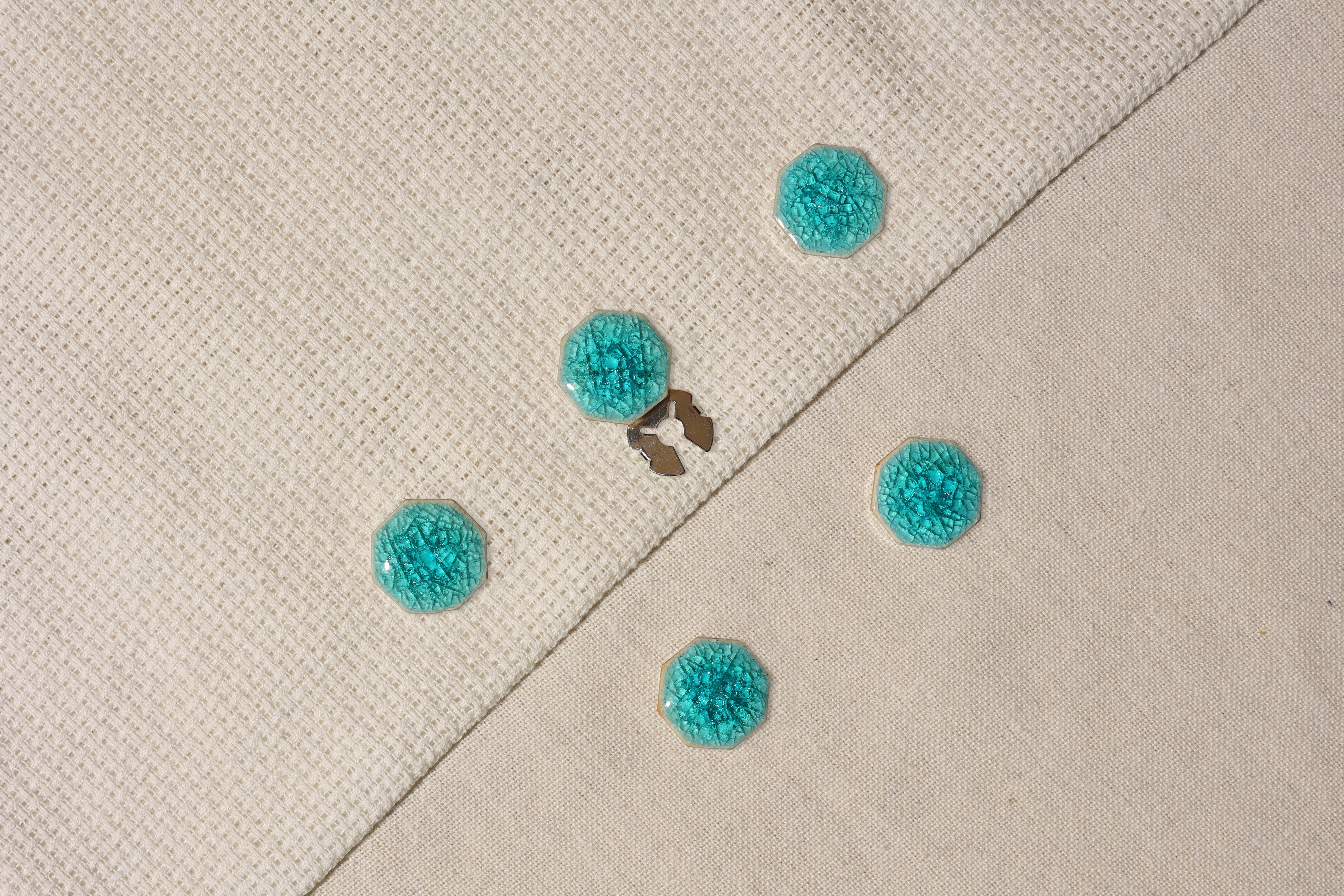 Octad – Button Covers for Bold Geometric Styling
