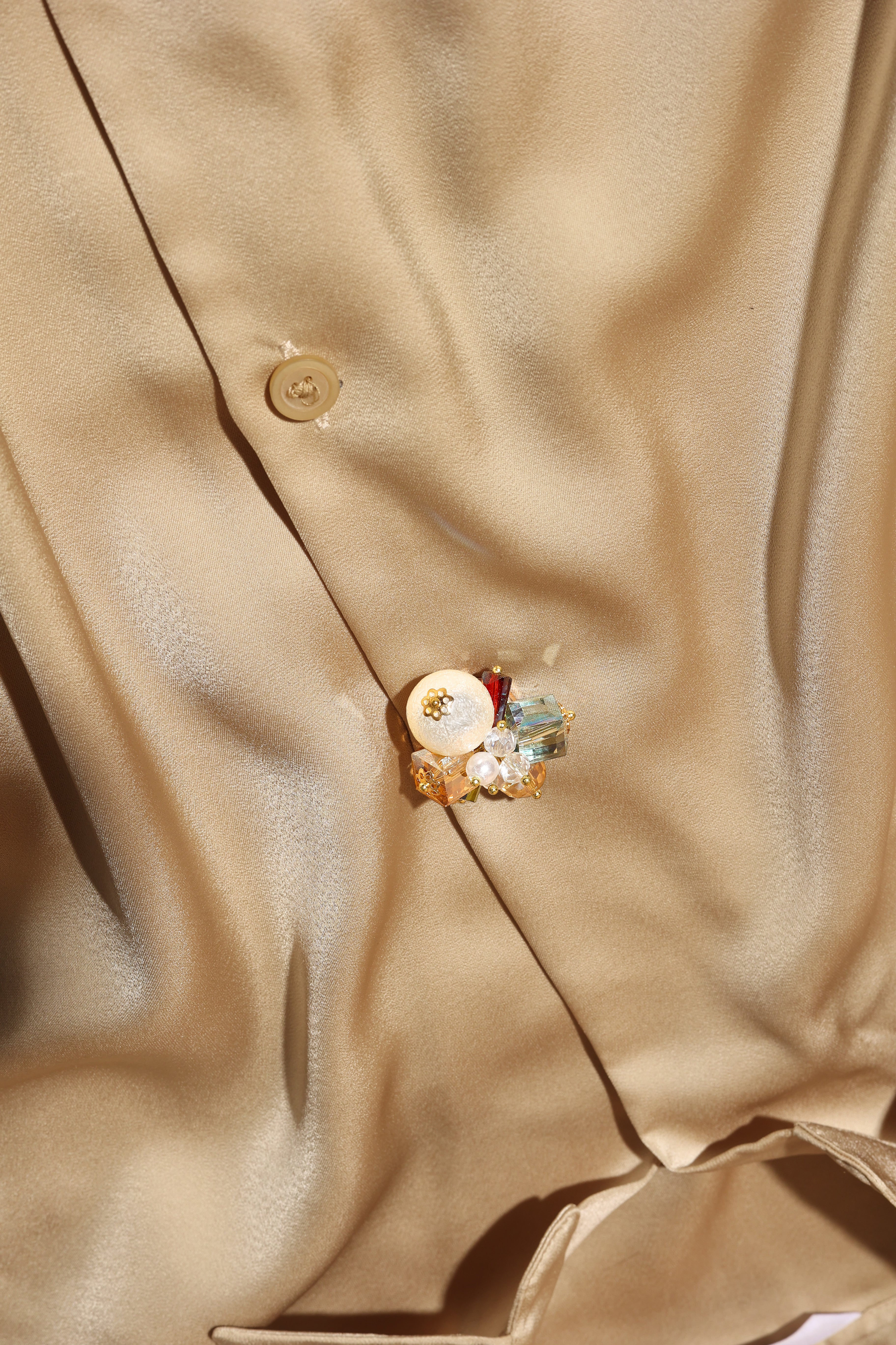 Pearl Cluster- Radiant Pearl Cluster Exuding Premium Sophistication