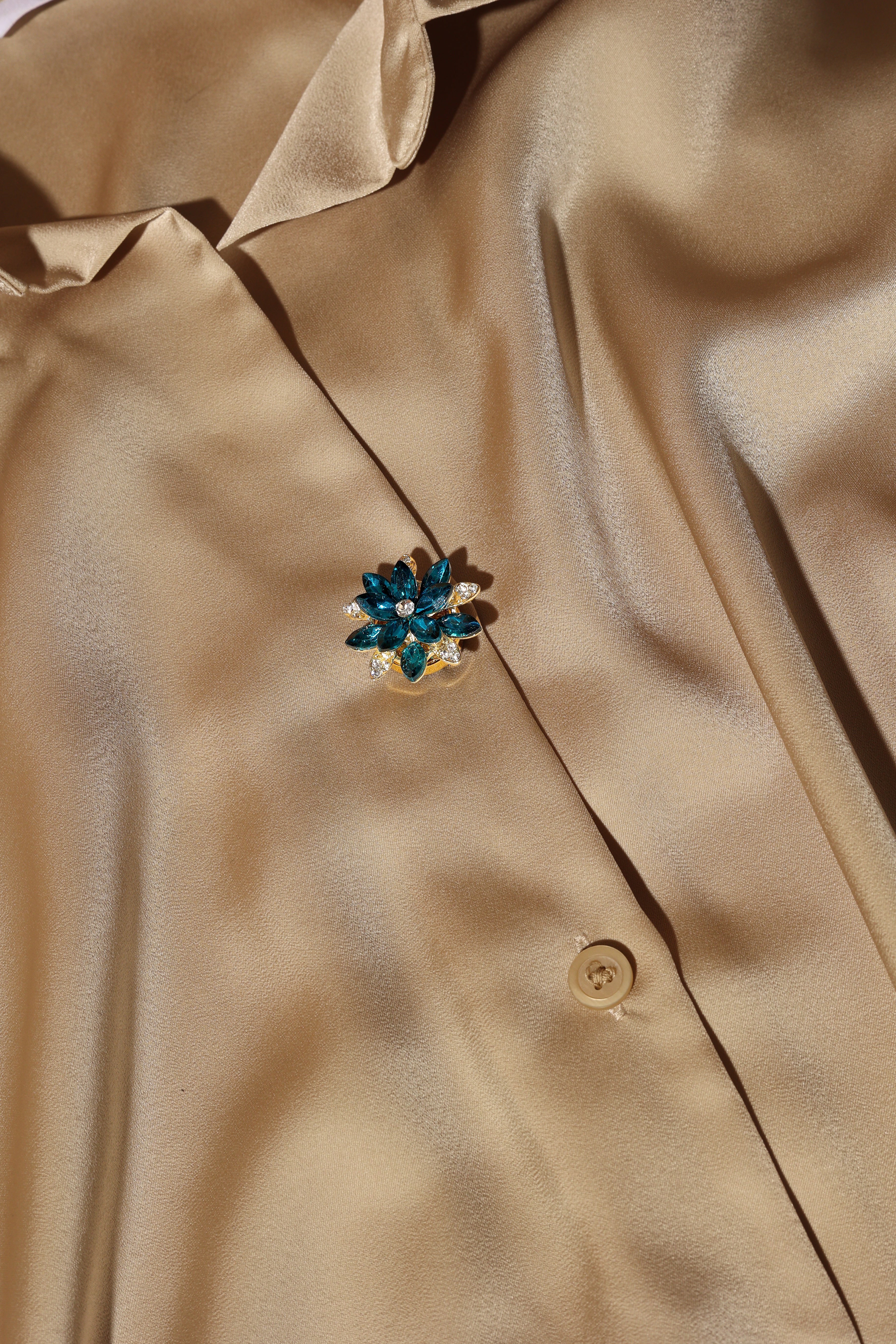 Bloom- Sculpted floral detailing for an artistic finish