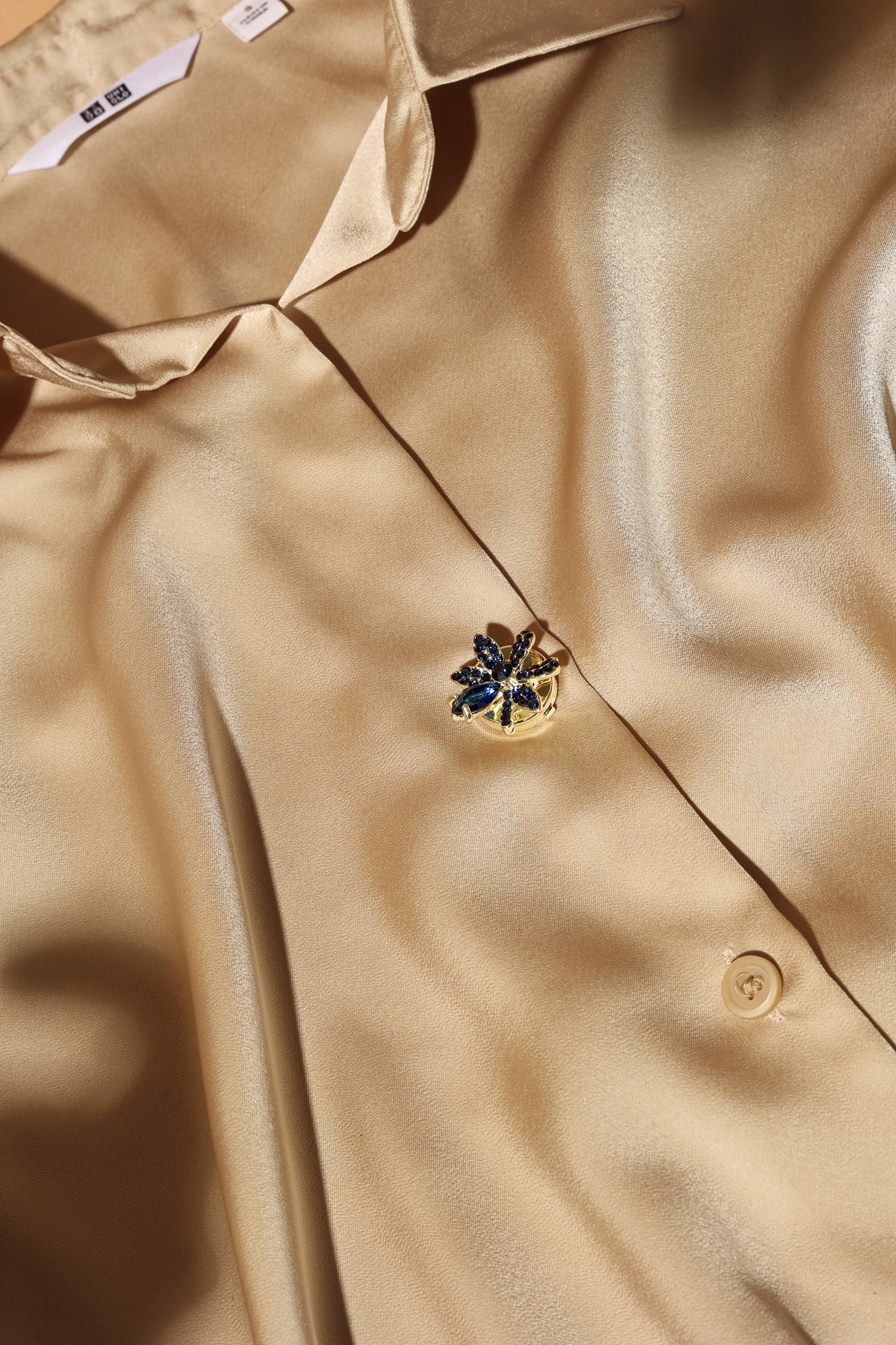 Adora- Gem Blossom Accents for a Radiant Finish