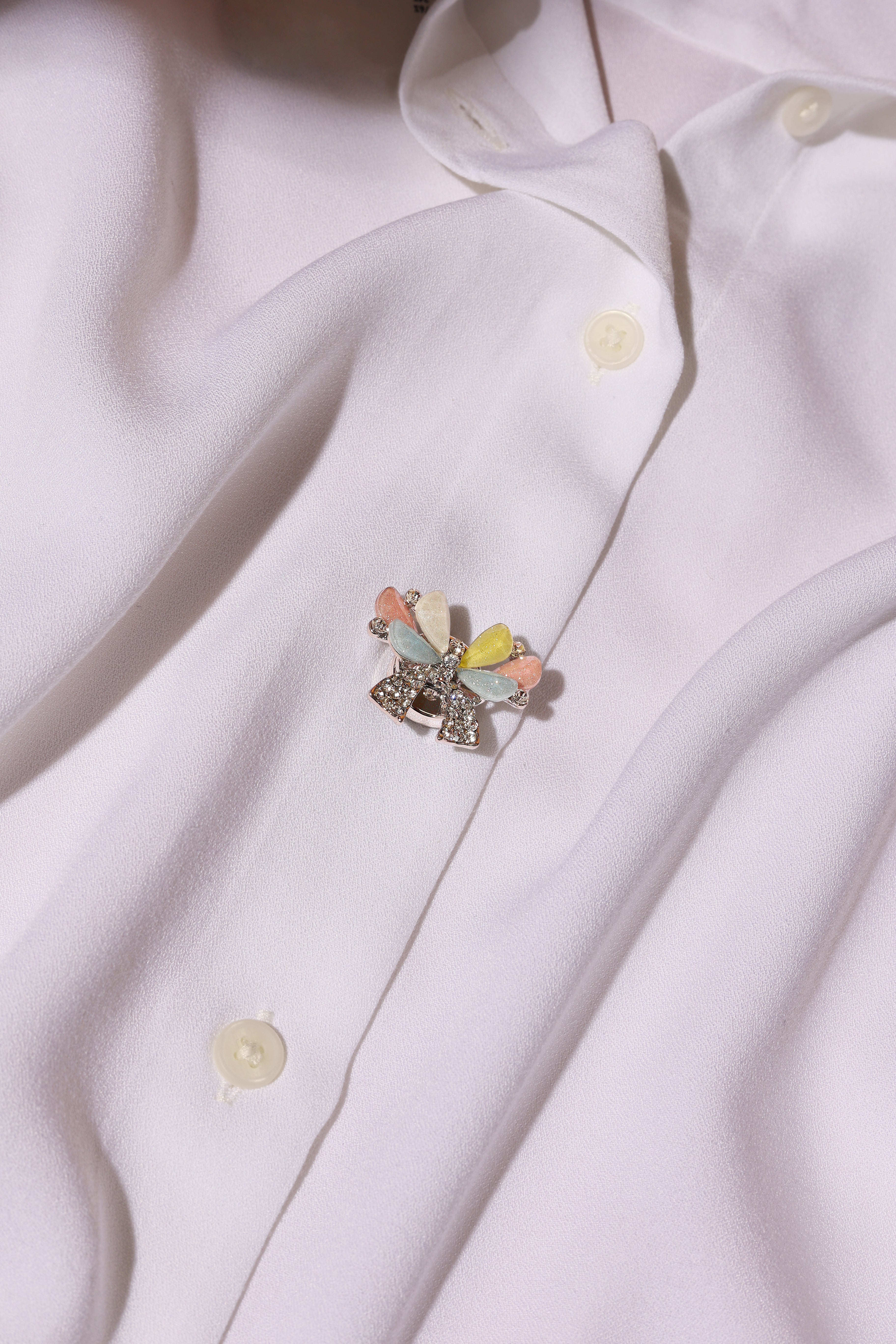 Bowtiful- Pastel bow for a charming style