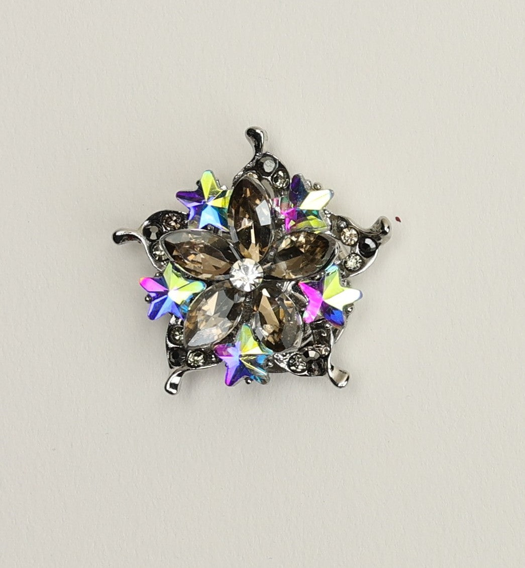 Oasis-Cool Tone Crystal Evoking Refreshing Vibes