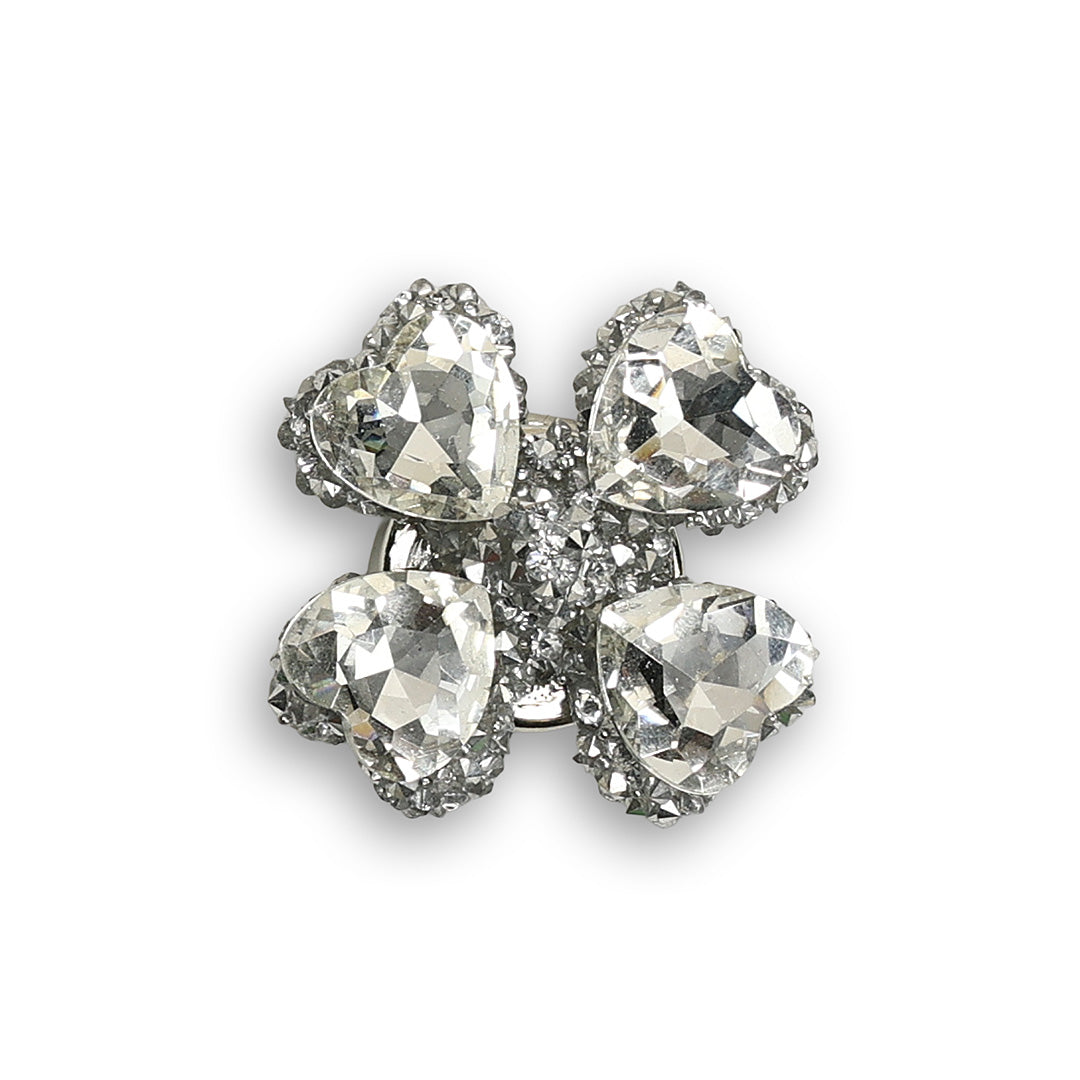 Petal Queen-Premium Floral Artistry with Vibrant Petals