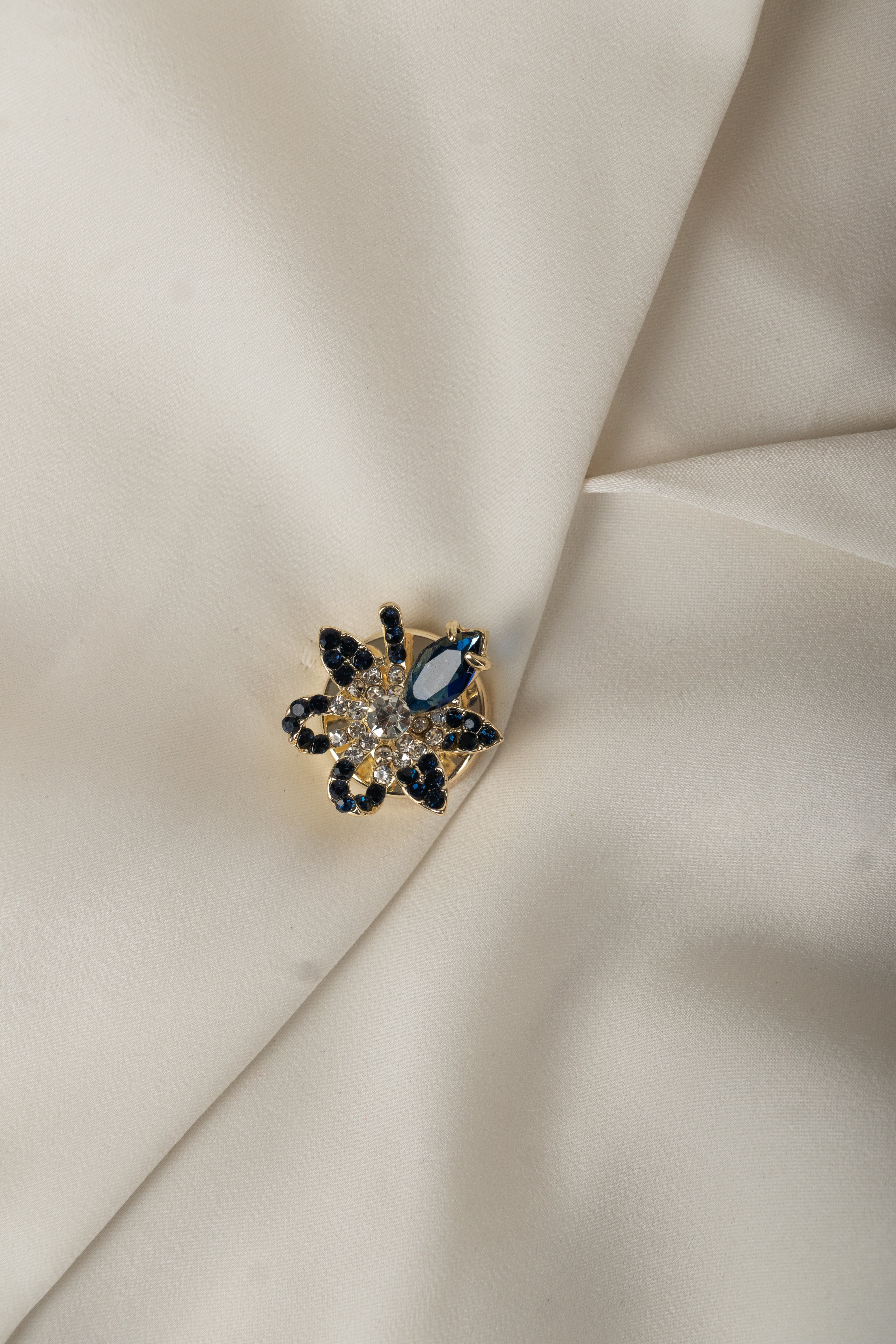 Adora Fusion- Gem Blossom Accents for a Radiant Finish